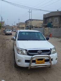 هايلوكس • ٢٠١٠ • ٢٣٠٠٠٠ كم