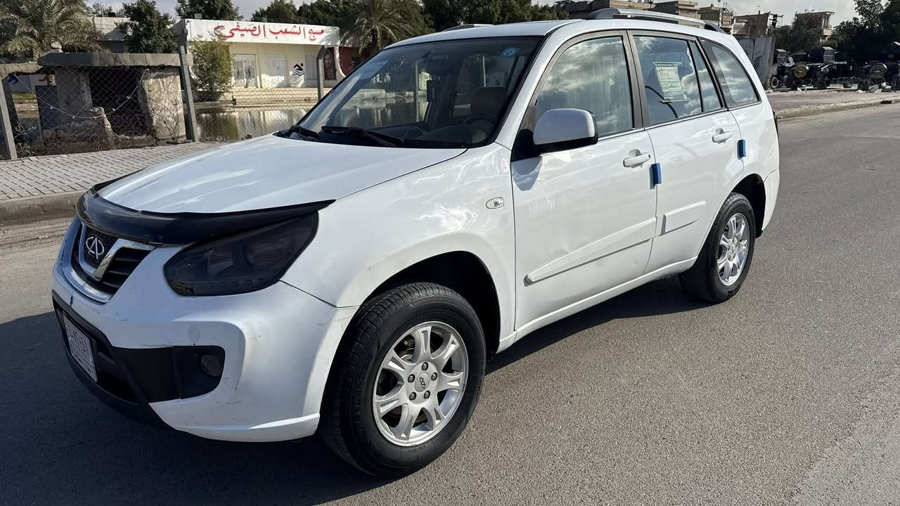 للبيع شيري تيكو موديل 2012 رقم بغداد تحويل ثاني يوم بيها صبغ نص جاملغ الامامي الباقي مكفول جاهزه كير مكينه صدر خلفي امامي جديد امسويله ادامه كامله اي نقص مابيها اترايها طكه متسمع بيها داخلها جديد كشناتها جدد السياره مابيها اي نقص خير من الله ماشيه 110 حقيقي السعر 57 مكانها بغداد الشعب للستفسار ***********
