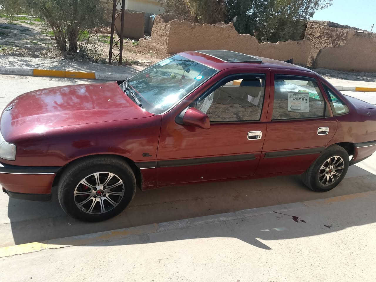 فكتره للبيع موديل 1992
حجم، 18
رقم نينوئ دولي. سنويه لل2031   هزه جديدة 
مصبوغه جماليه 
                                    السعر 42.وبيها مجال 

ستيرن باور قفل مركزي  سلايت 
محرك شرط  كير شرط 
عنوان السياره /مخمور / ناحية القراج 
الشراي الاتصال ع ***********
