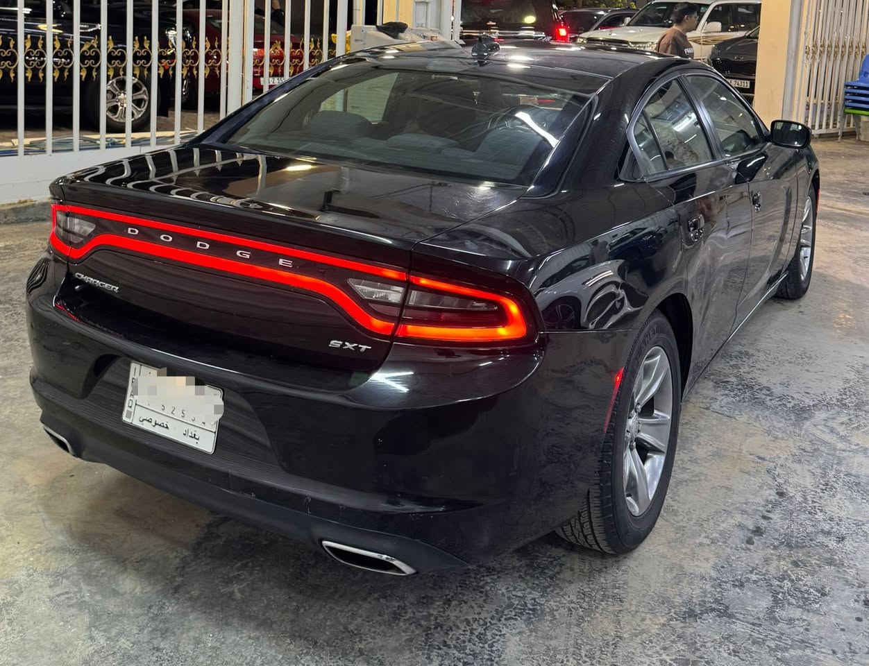 سلام عليكم الغوالي
جارجر موديل  SXT 2016 
السياره (كلينننن تايتل)
كفاله محرك كير مكفولات
محرك 6 سلندر
السعر 193 وبيها مجال
مكان بغداد الكريعات 
الاتصال ***********
