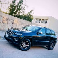 جراند شيروكي • ٢٠١٤ • ٦ سلندر