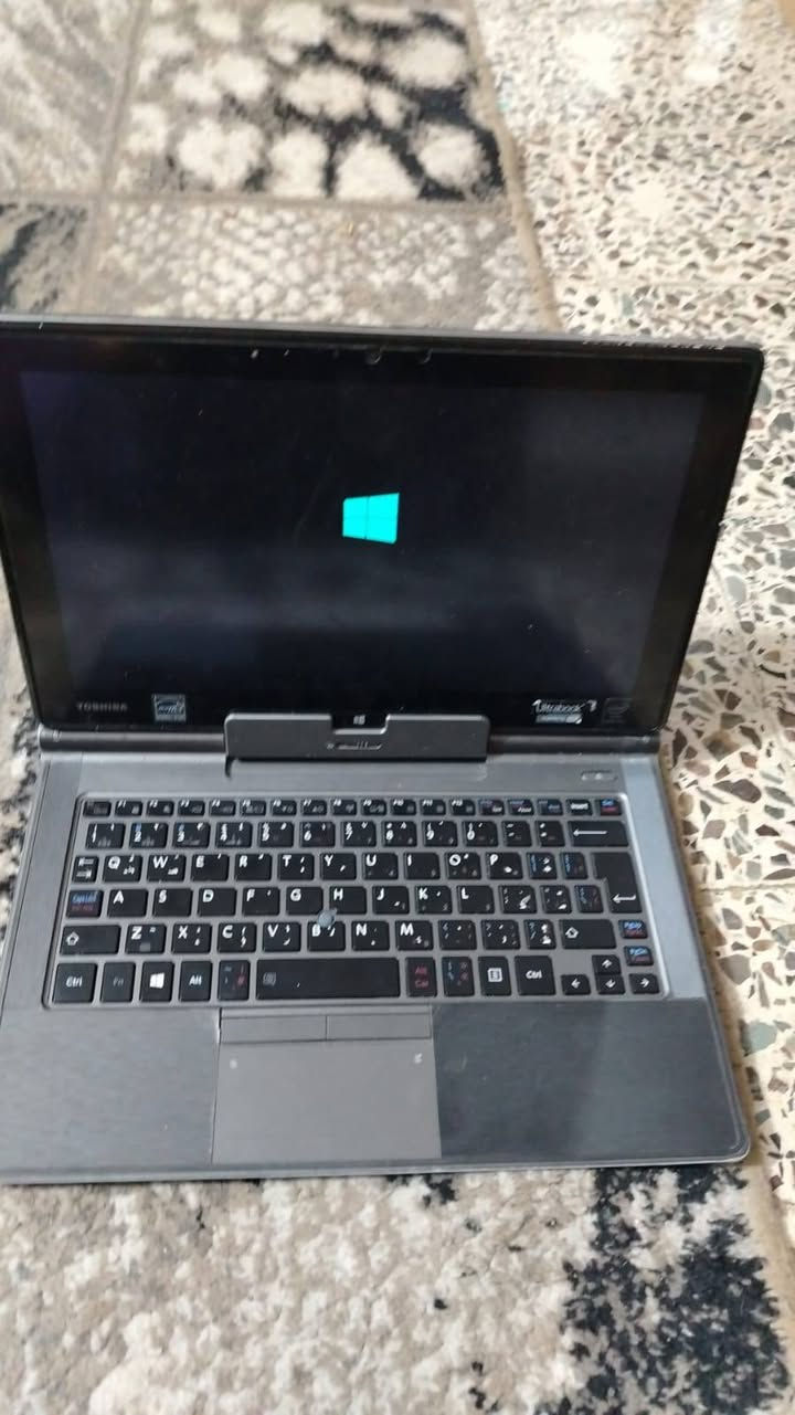 لابتوبات للبيع وثلاجه التواصل واتساب ***********
