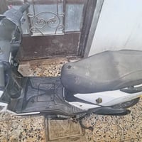 دراجه شحن كلشي مابيها شغاله بس نقصها تاير خلفي مشكوك وتفقد شحن شي بسيط...