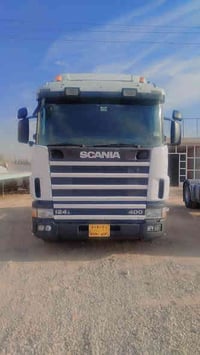 سكانيا للبيع موديل ٩٧ مربوطه فلات مكينه بم ونوزل لا بخار ولا تنقيص تخم...