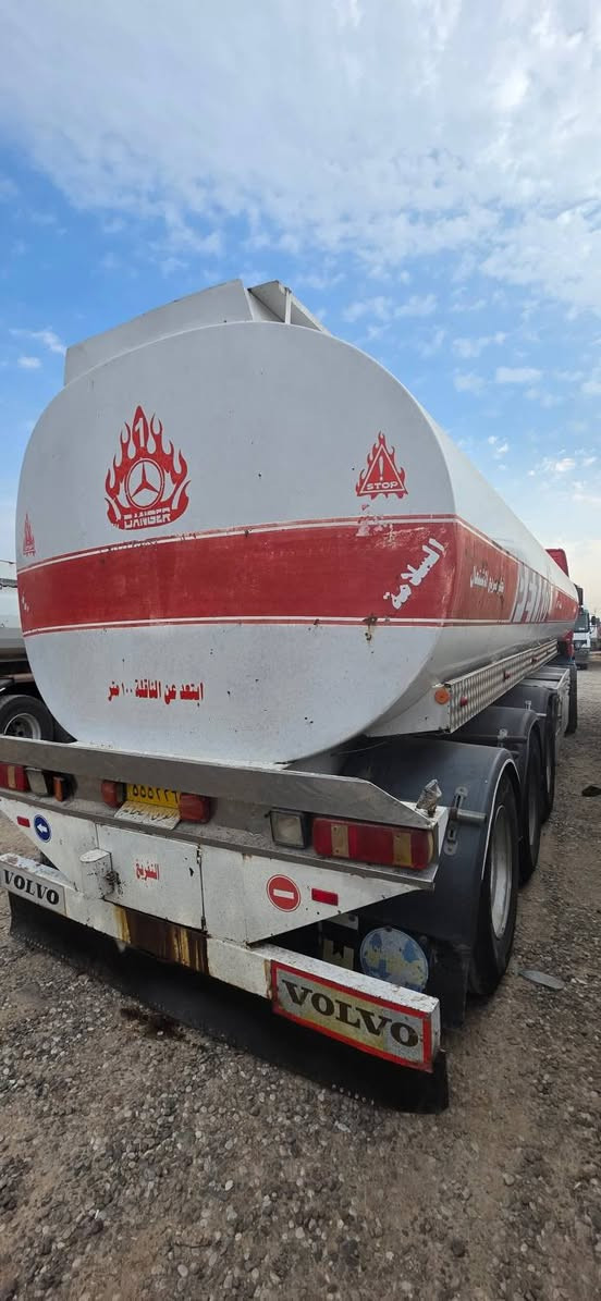 فالفو موديل 2003 كير عادي رتايدر حجم 460  تانكي شاكر توناج جبي اس كفالة عامة جاهزه ع الشغل 
‎0781 695 5733
