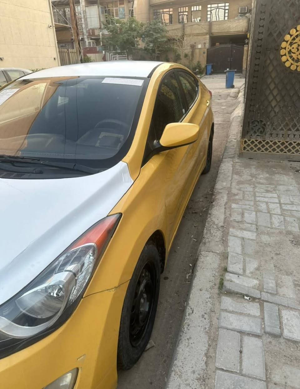 السلام عليكم
 النترا أمريكي🇺🇸 12
حادثها سطحي بنيد نفسه مصلح 
لغود وشواصي ودواخل كفاله  
 ليبل واحد بدون تبديل 
 محرك وكير صدر خير من الله
 تخم تاير جديد
 مواصفات نص فول
 رقم بغداد دولي
 مصفرة هيئة وغرامات تحويل ثاني يوم
 مكان بغداد البلديات 
السعر 93 وبيه مجال بسيط 
 رقم الهاتف ***********
