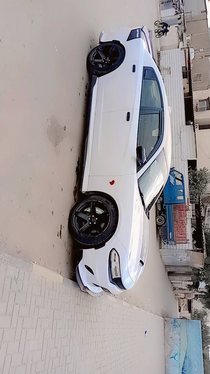 السلام عليكم جارجر 2018 رقم بغداد نص فول محرك 5700 ثانويه وهزه جديده باسمي عنوان السياره بغداد محادثه منشور بالصور ورقم الهاتف ***********
