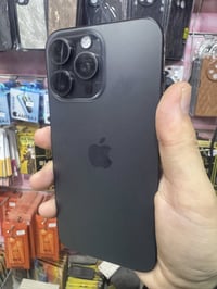 ايفون ١٥ برو ماكس • بطارية ٩٥ • نظيف شرط