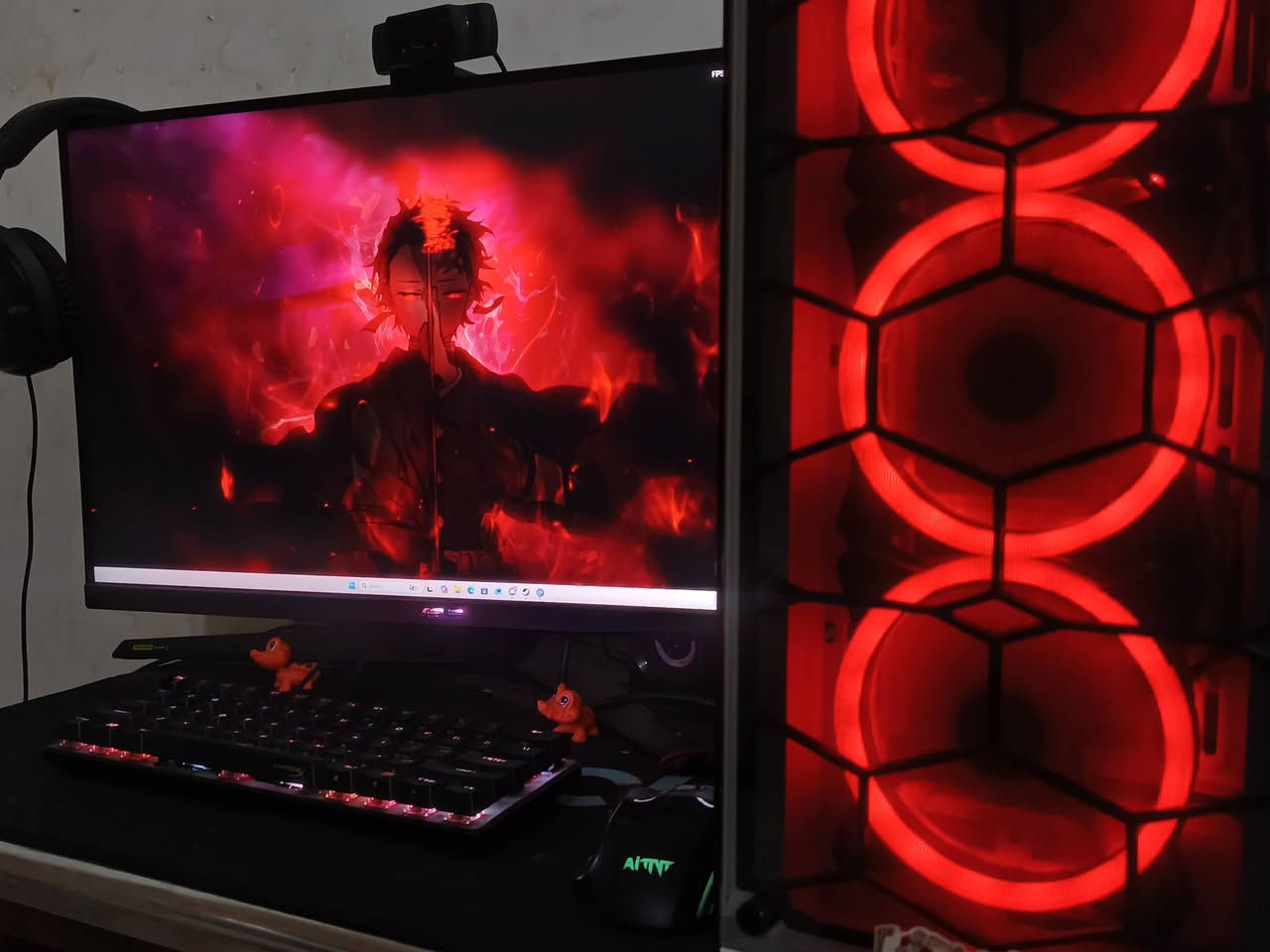 السلام عليكم
‏
‏🔸تجميعة كاملة كيس + شاشة + ملحقات 👀
‏
‏مواصفات البي سي 💪 
‏
‏  GPU: RTX 3060 TI 8gb GIGABYTE
‏
‏CPU: i7-10700
‏
‏Motherboard : ASUS PRIM H510M-A
‏
‏RAM: 32 GB  3200 MHz
‏
‏SSD :- M.2 (1T)
‏
‏Power supply:   700w  
‏
‏الشاشة asus🖥 
‏2K
‏Ips
‏210hz🧿
‏
‏الملحقات 🎁
‏
‏ماوس 🖱
‏و كسيبورد⌨️
‏و ماوسباد 🎉
‏
‏السعر مليون و 150 الف 
‏
‏
‏المكان بغداد/الشعب
‏متوفر واتساب 
‏***********
‏
