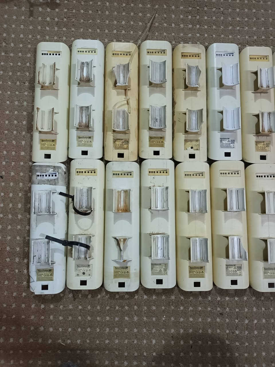 سلام عليكم متوفر 
نانوات 15قطعة xw سعر القطعه 35
نانو بيم قطعه سعره 25
باور بيم جديد لوك كامل سعره 70 
متوفر نانو استعمال قليل xw بعده بكارتونته سعره 40
متوفر قطعه لايت بيم جديد لوك استخدم اقل من شهر سعره 40
عنواني بغداد 
لتواصل وتساب متواجد ***********
