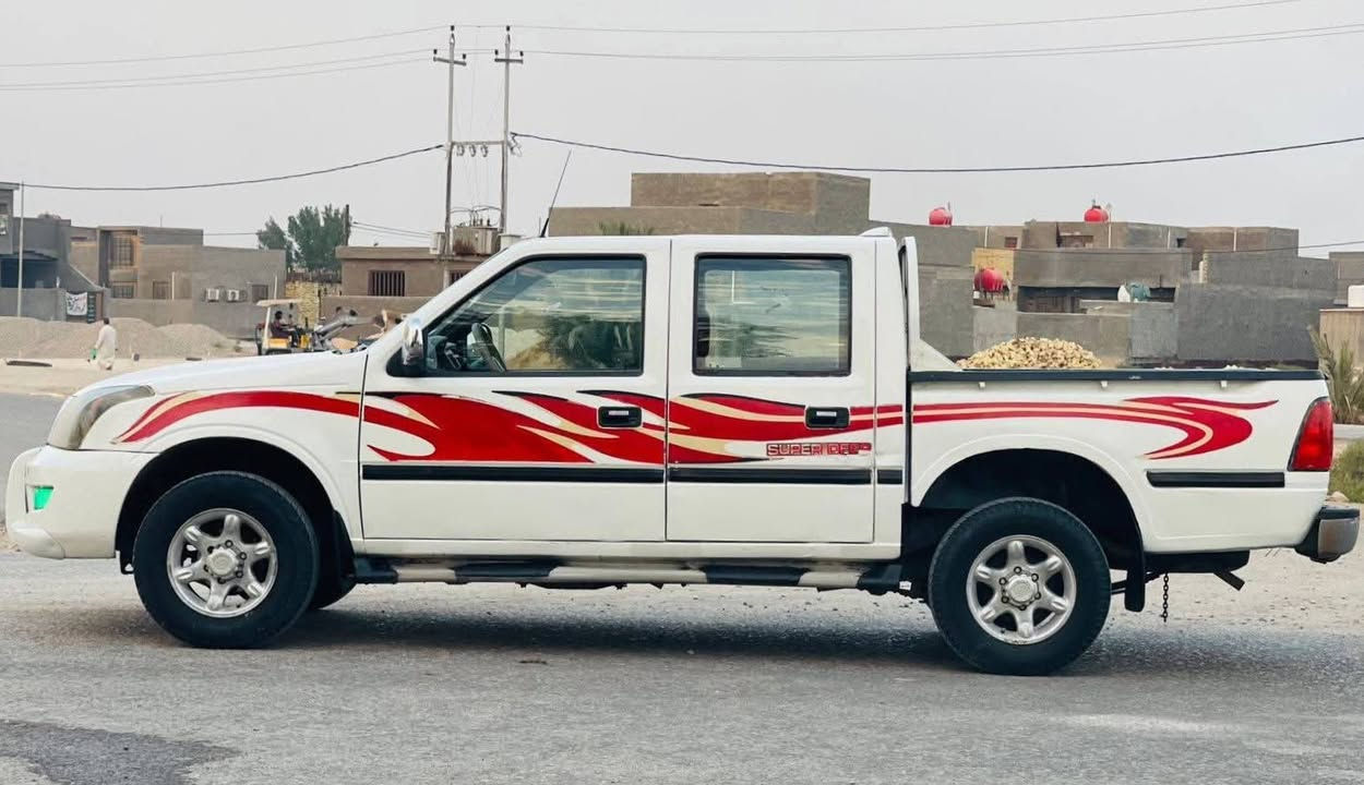 بيكم كنو 2012 السياره جديده كلش 
كفالة من الضربه والتبديل والصبغ  والخياس مكينه كير حداديه جديده تخم تاير جديد تبريد +تدفئه  كهربائيّة كله شغاله تحكم مري شغال ارضيه جلد كشنات شركه السياره جاهزه مابيه نقص برغي ترايك وين ما يعجبك رقم مثنئ سنويه مجدده 2028 مشروع وطني هزه وفحص جديد باسمي  السياره مال جناي السعر 45 وبيه مجال ***********
