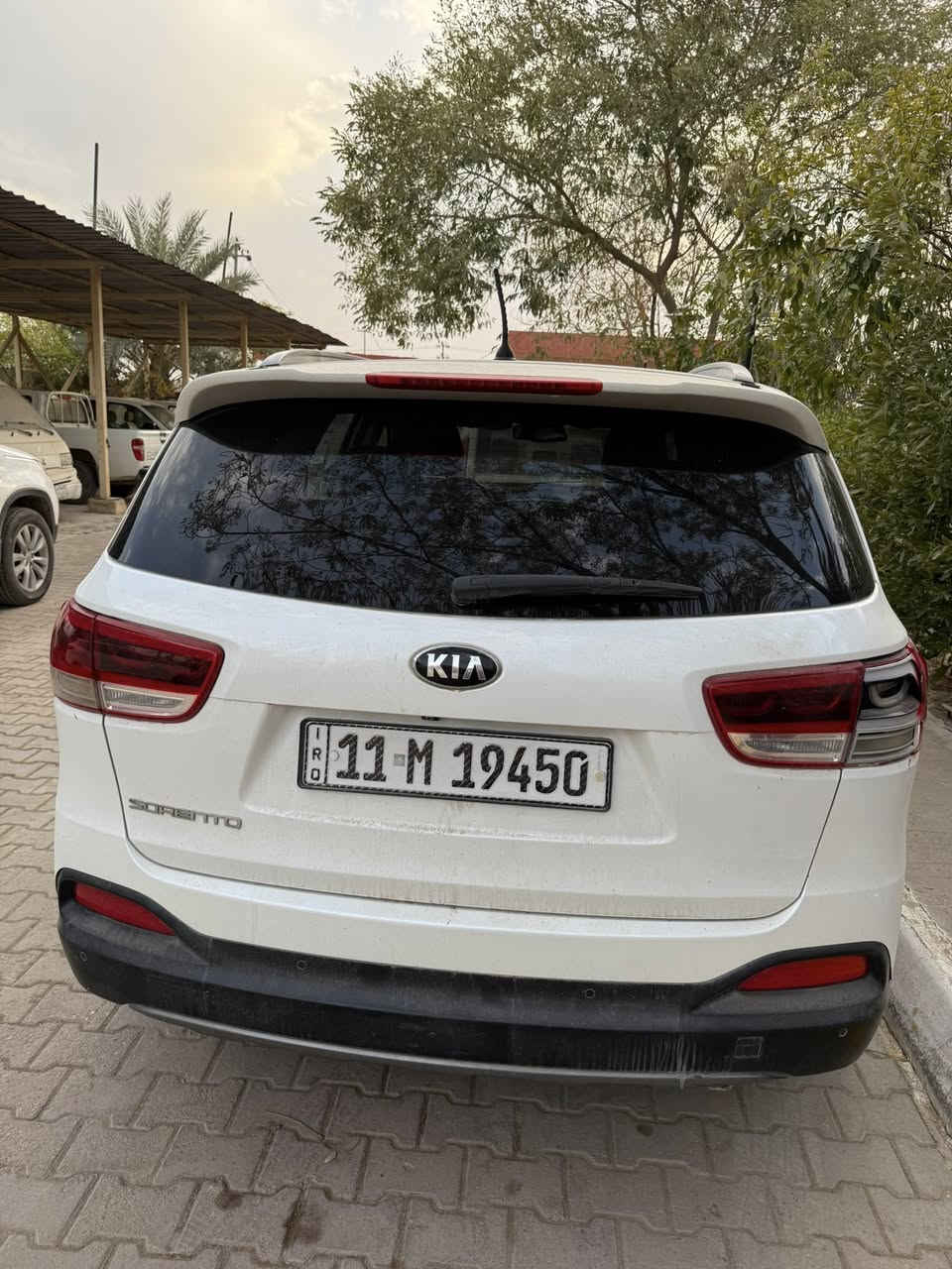 سورنتو 2015 محرك 4 سلندر 2500 كويتي فول مواصفات مكفوله من الحادث
محرك 4 سلندر
دفع رباعي AWD
بانوراما
حساس امامي خلفي
كشنات اماميه تدفئه وتبريد
كشنات خلفيه تدفئه
لايت متحرك مع الستيرن
بصمه ابواب
بصمة تشغيل
جنطه بصمه
جنطه كهرباء
نقاط عمياء بالمرايه
مري شفط
ستائر بالابواب الخلفيه
ويل كروم
كامره خلفيه
سبعه راكب 
ثلاث قطع تبريد

السعر 210
العنوان كربلاء الحسينيه
***********
