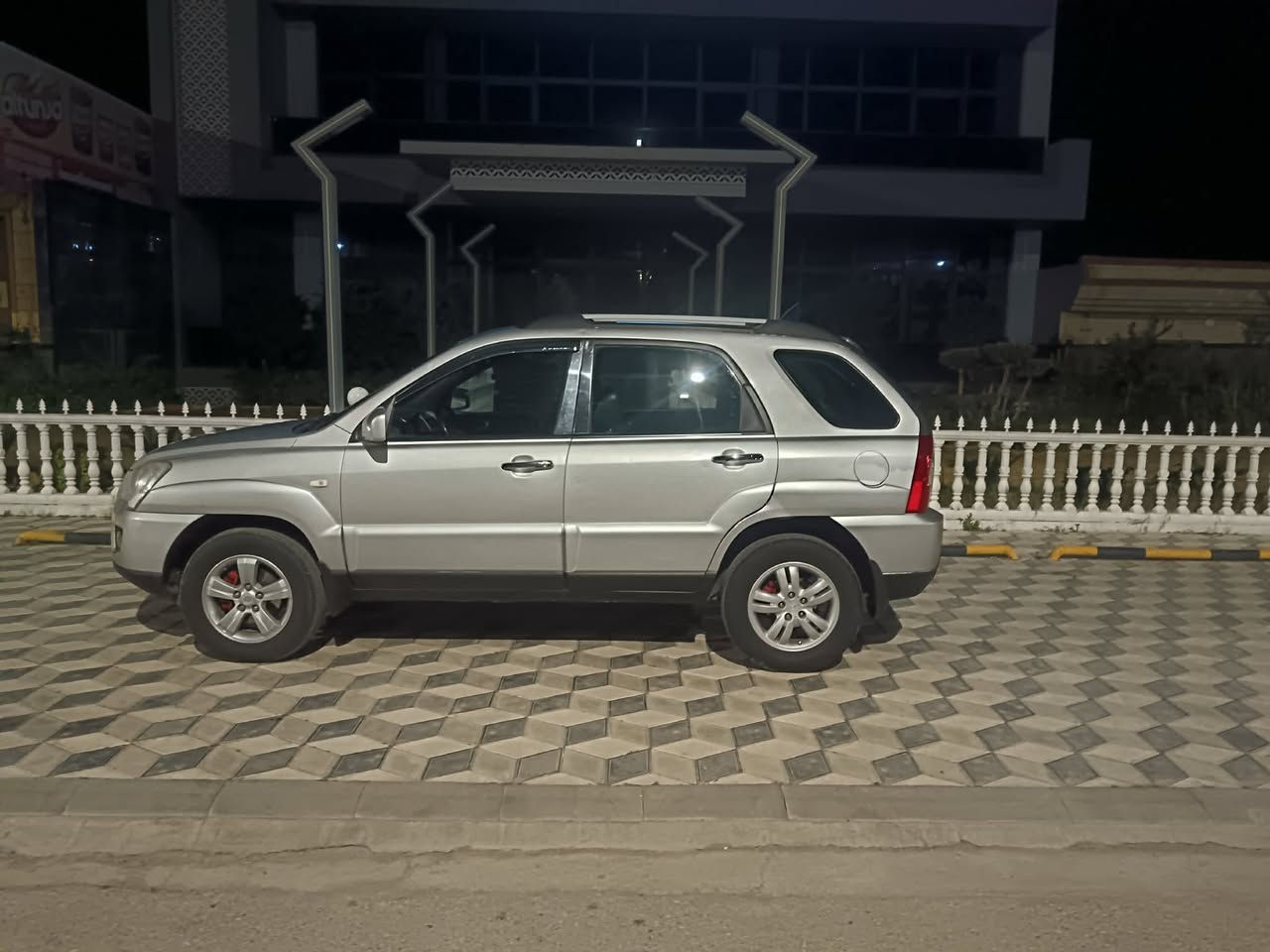 بەناوی خودا کیا٢٠٠٨سڵایدفول.. فول بەس بەسمەنیە بڕاوەیە!گازە!ماشەڵا هەموو گیانی ئەڵێی شوشەیە ژ.م***********(***********)
