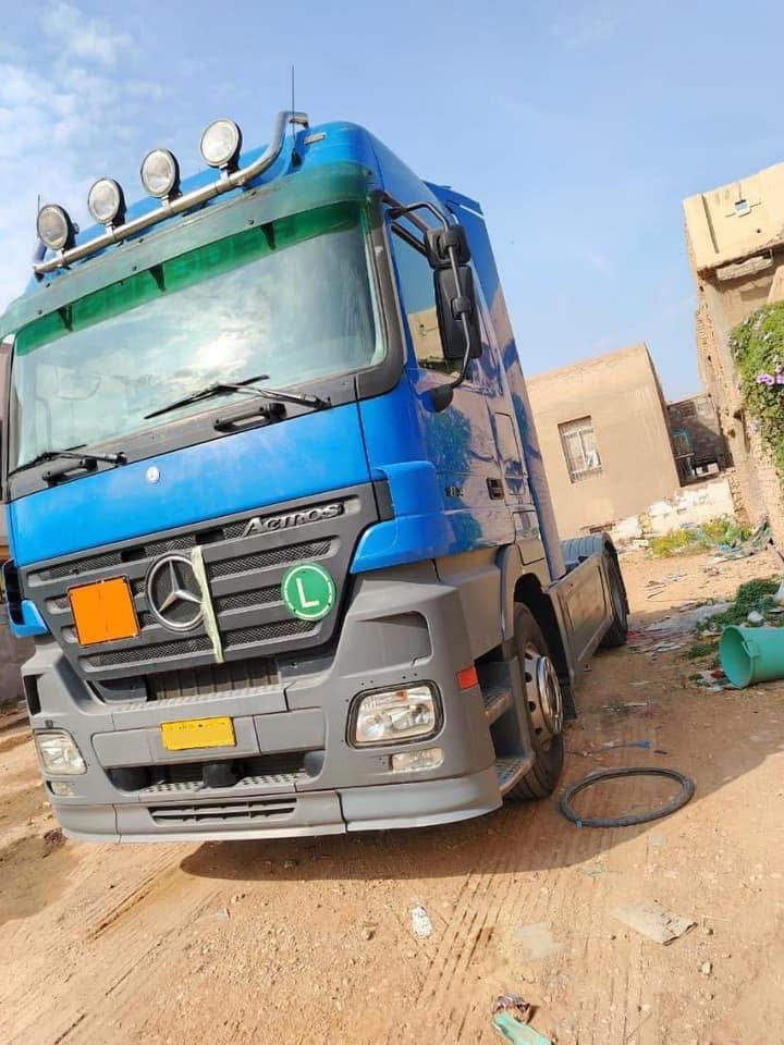 السلام عليكم 
اكتروز موديل 2007
سنويه ساقطه رقم نينوى
مربوطه فلات مكفوله 
كفاله عامه السياره 
فوووول مواصفات 
***********
