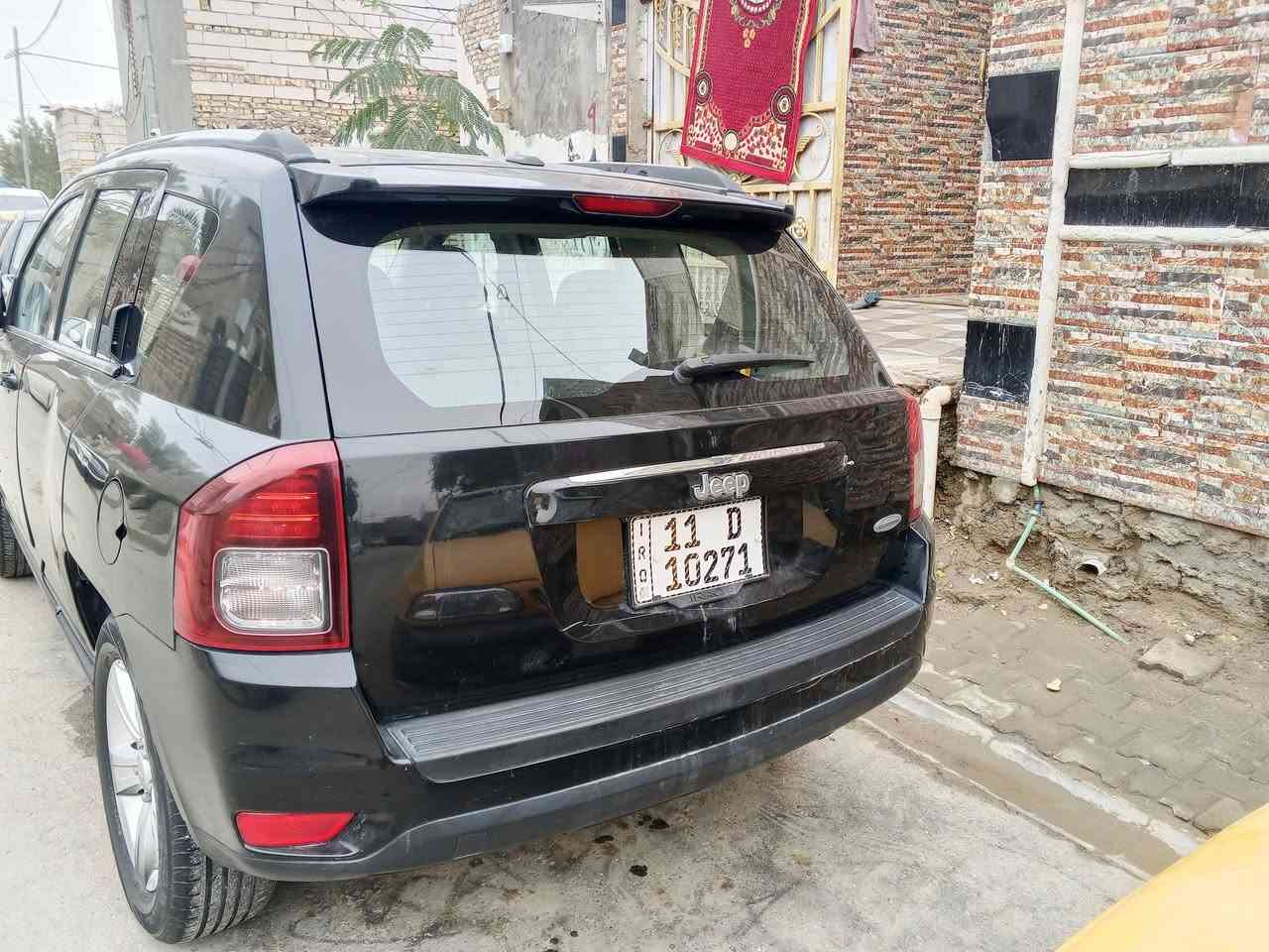 السلام وعليكم
جيب كمبارس موديل 14 جاهزة من كلشي كير ومكينة خير من الله ترايك 180 شررط وارد امريكي ضربتها ربع البنيد و جوملغ فقط مصبوغة حززام واحد اثر شخوط 
مواصفات تحكمات ستيرن تحكمات كشناات مثبت سرعة كشناات جلد  داخل اسود شاشة عطال تدفئة تبريد هيترات كشناات حدادية نضيفة رقم بغداد الدولي بسمي تحويل مباشر السعر 88 وبيها مجااال أو مراوس  
***********  وتساب موجود
