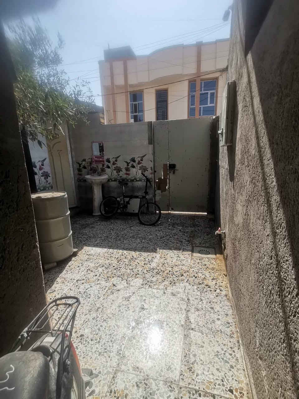 مشتمل   بناء نهاية ٢٠٢١
٤ قطع  استقبال  ٣× ٤.٥م
   هول ٤.٨٥×٣.٩م
مطبخ ٤×٣.٨٥م
غرفه ٥×٤م
حمام داخلي ١.٥×٢م

 رقم صاحب المشتمل  ***********
