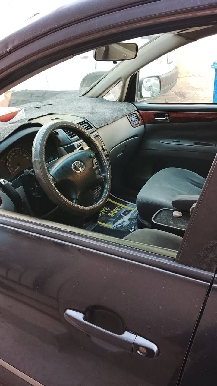 السلام عليكم ابصم موديل ٢٠٠١ معاليه ٢٠١٣امعلايه ومعاملتهه جاهزة حاجزلهه للبيع وصاحبه الشرعي ابو السنويه موجود أتريد وكاله أتريد تحويل السيارة جاهزة كير مكينه تبريد حداديه مكفوله من الصبغ بيهه باردات قليله بس ما مامعجنات السعر ٧٥ وبيعه مجال قليل الاتصال عله الرقم ***********
