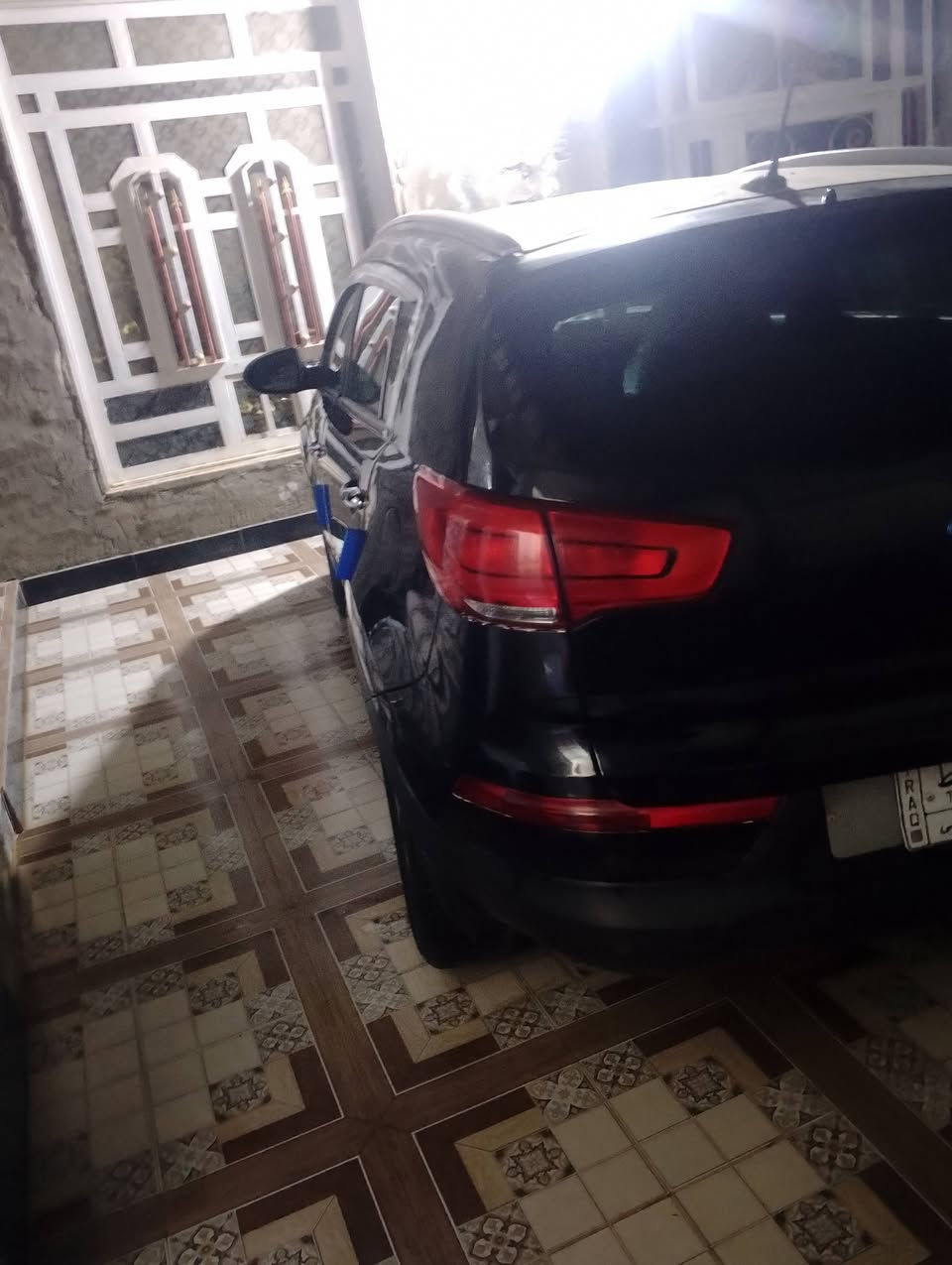 السلام عليكم كيه سبورتج موديل 16 للبيع سياره محرك كير كهربائيات صدر تخم تاير تبريد  كله جديد سياره بيها جاملغ امامي وخلفي وبيها مكانات صبغ ابيع احزام بغداد مشروع وطني تحويل مباشر سنويه  ال 28السعر 105وبيها مجال ترهم مراوس حسب القناعه ***********
