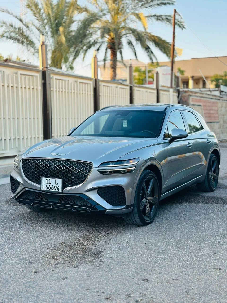 جينيسيس GV70 موديل 2023 برستيج 
رقم بغداد مميز شرط التحويل

الـــــــــــــسعر : الرد تلقائي 📩

المحرك 3500  تون تيريو 380 حصان 
ماشية 70 الف ميل  قابل لزيادة

اعلى موصفات بالسيارة
فول فول مواصفات 6 سلندر فور ويل بانوراما
رقم بغداد مميز ب اسمي تحويل مباشر
تخم جديد + شوت جديدة + دسكات
 
تشغيل عن بعد 
داتا شو (HUD)
شاشة كبيرة
فور ويل 
كامره دواره 360درجه 
تحكم ستيرن
رادار
نظام مراقبة السائق بكاميرا خاصة في العدادات 
حساسات

وهواي مواصفات بيها
السيارة حيل نضيفة ماتحتاج اي مصرف

الضرر فقط بنيد مبدل و مصبوغ
الدعامية مبدلة بلادي نفس اللون و بدون دواخل

لا لغد و لا شاصي حته البراكيت ما مطخوخ
ايرباك دركه فقط طاك
 
مكان السيارة: الحلة
للاستفسار : *********** واتساب

لعرض سيارتك على الصفحة بنفس الطريقة راسلنا
