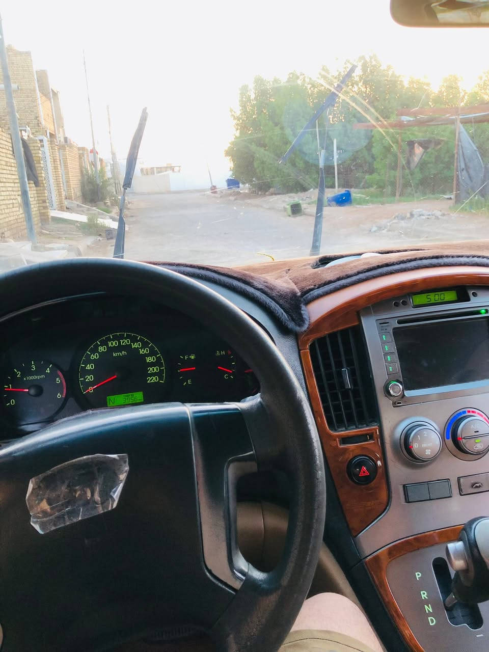 عليكم ستاركس مديل ٢٠٠٩ محوره مسكر سورنتو مكينه جديده كير جديد سياره جاهزه رقم بصره دولي باسمي تحويل ثاني يوم 
تخم تاير جديد منضومه تبريد جديده حداديه توني نافضه مكاني ميسان مركز سياره جاهزه 
للاتصال *********** رجاً المو شراي لا يتصل
