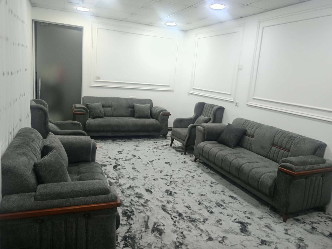 ‎بۆ فرۆشتن لە سلێمانی قەنەفەکە 1مانگە کڕدراوە 6گەڵای پێدراوە 4گەڵاو نیو ئی فرۆشێت  خەسالە کە 8 کیلۆیە مارکەی ڤیستێڵ پاک و تازە بەشەرت و 1مانگ بکار هاتوە
‎250هەزار سیسەمەکە یەک نەفەریە تازە 75هەزار

***********
