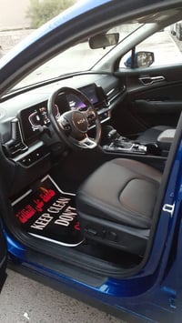 كيا سبورتج مديل 2023 وارد امريكي فول من عده الفتحه بصمه حساسات كاميرات...