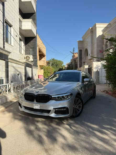 السلام عليكم 
للبيع –
BMW 530e iPerformance Drive Plug-In Hybrid 
• الموديل: 2019
• حجم المحرك 2000 توربو / هايبرد
•الممشى: تقريباً 83 ألف كم
• الصبغ: قطعتين  (بنيد + جاملغ)
• أيرباكات سليمة 100 %
• نظام النقطة العمياء + تحديد المسار + التوقف الذاتي
• تدفئة مقاعد أمامية
• صندوق كهربائي (جك + شفط)
• داخل جلد أسود ملكي
• Head-Up Display 
(عرض المعلومات على الزجاج الأمامي)
• إنارة داخلية محيطية بـ7 ألوان
.. و مواصفات أخرى
السيارة دخول جديد إعفاء ضباط
السعر المطلوب : 240 $ وبيها مجال شامل الترقيم بغداد
( *********** ) 
 واتس اب أو أتصال
و ربي يستر و يرزق الجميع
