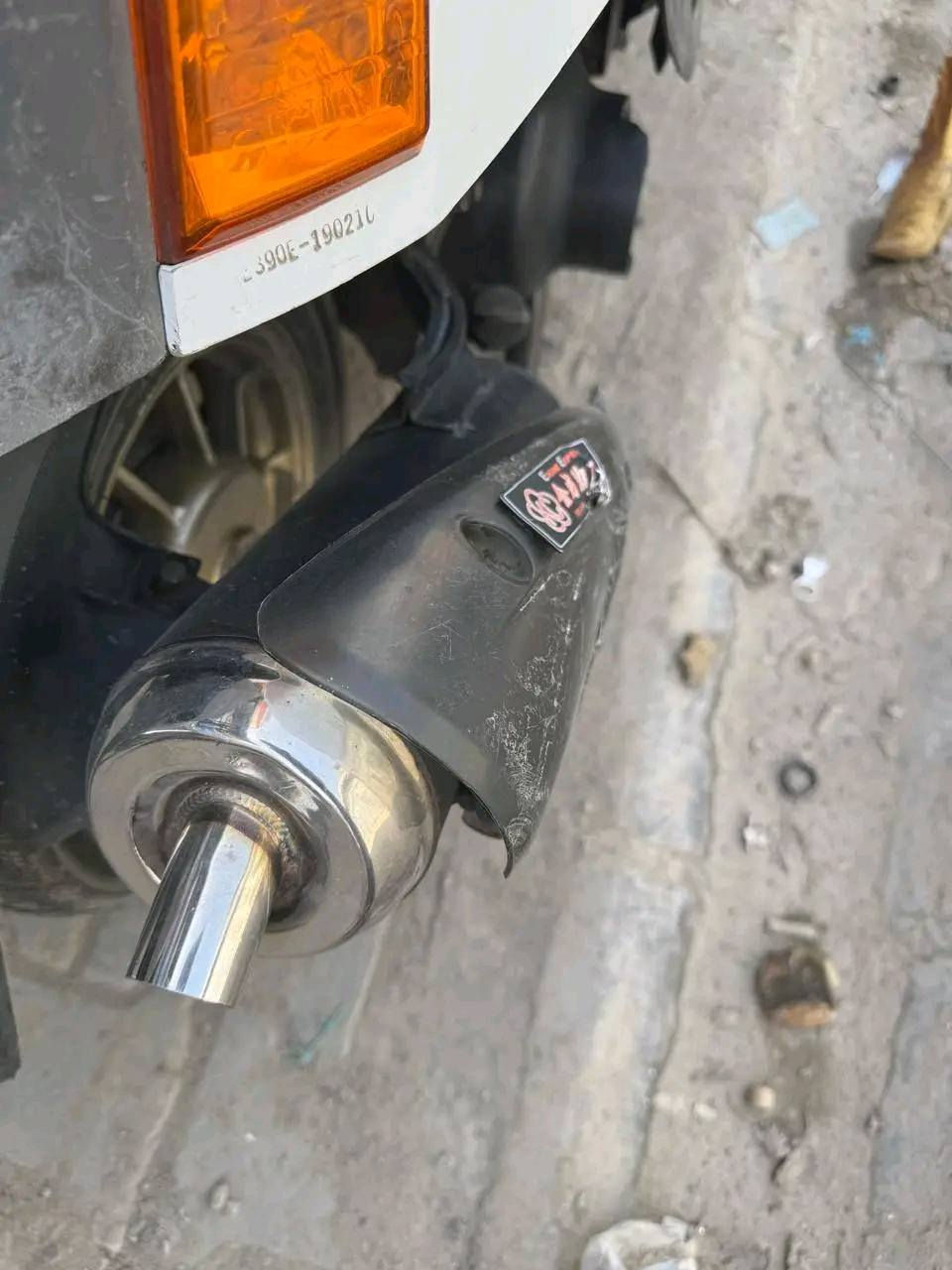 السلام عليكم ماكس بوليسي فول تزويد
صدر رياضي ذهبي DHLlNS اصلي
دبل خلفي رياضي اصلي
وياله مشيف رياضي اصلي
صالنصه رياضي اصلي 
قبق عنبار رياضي 
جامه بكلايت رياضي
كشن رياضي 
يدات ويدات بريك رياضي 
كلجات رياضي فول شرط شلعه ومعدل 120  
مكينة بلاد الدراجه ماملعوب بيها 
بيها مكاتبه وكيل صالها اقل شهر 
سعرها  واحد وبيها مجال بسيط


**إذا كنت صاحب هذا الإعلان وتريد حذفه لأي سبب، رجاءا أرسل رسالة إلى الدعم الفني**