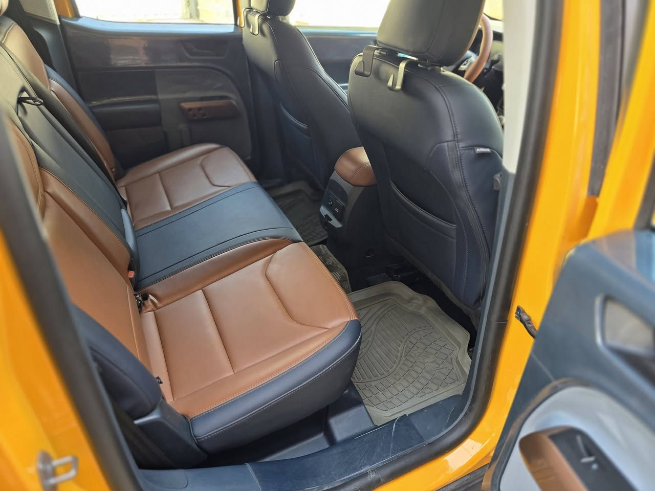 للبيع فورت مافرك هايبرد ٢٠٢٣ مواصفات لاريت فول عده فتحه حادثهه جانبي مبدل باب وجاملغ ماشيه ٢٦ الف للاستفسار ***********
