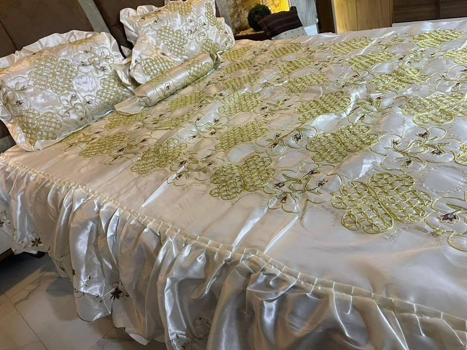 فرشتين عرس بسعر مناسب جديد
***********
