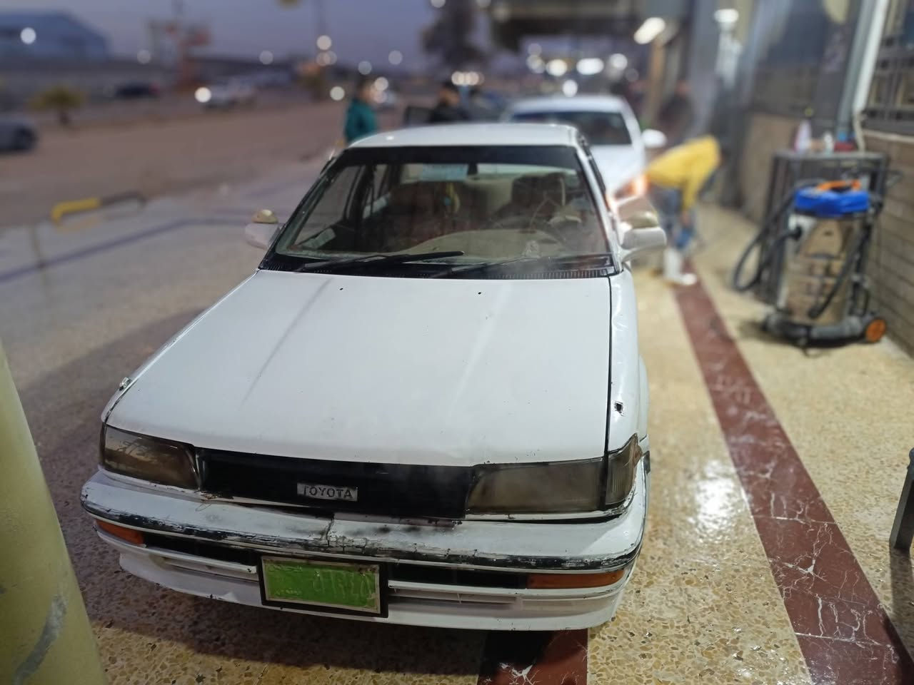 السلام عليكم   سياره كورلا  موديل  1991
كيراوتماتيك  مكينه شرط سنويه بيضه رقم اخضر نينوئ 

السعر 28ورقه وبيهامجال بسيط 

*********** واتساب مفتوح  حياكم الله بيع مستعجل
