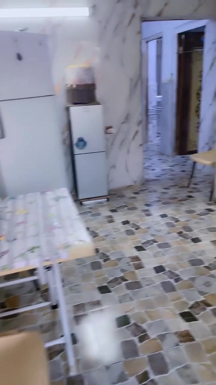 السلام عليكم بيت للبيع المساحه 150متر زراعي سند 25وبي مشتمل خارجي العنوان نهايه حي اور مقابيل جامع خاتم الانبياء للاستفسار***********
