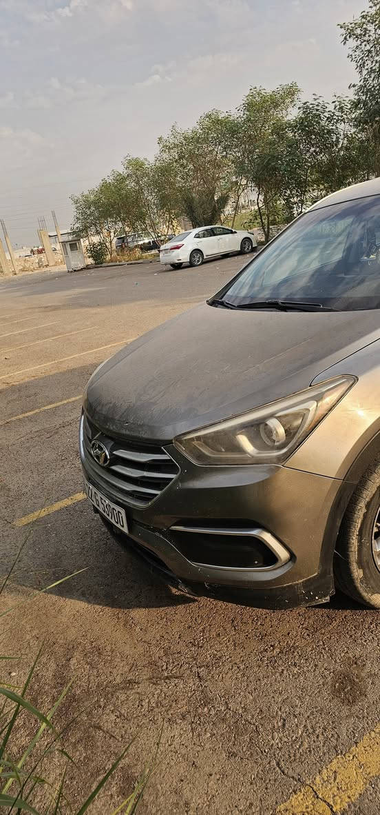 السلام عليكم
سنتافي ٢٠١٨
ارقام اربيل هزه وسنويه جديده
لون نفطي
بيها اربع قطع موضج ب السونار
ماشيه ١٣٨٠٠٠ميل
السعر ١٢٥ وبيها مجال بسيط
السعر مال بيع
***********
