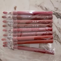 تحديد شفة • حمرة سحرية • توصيل