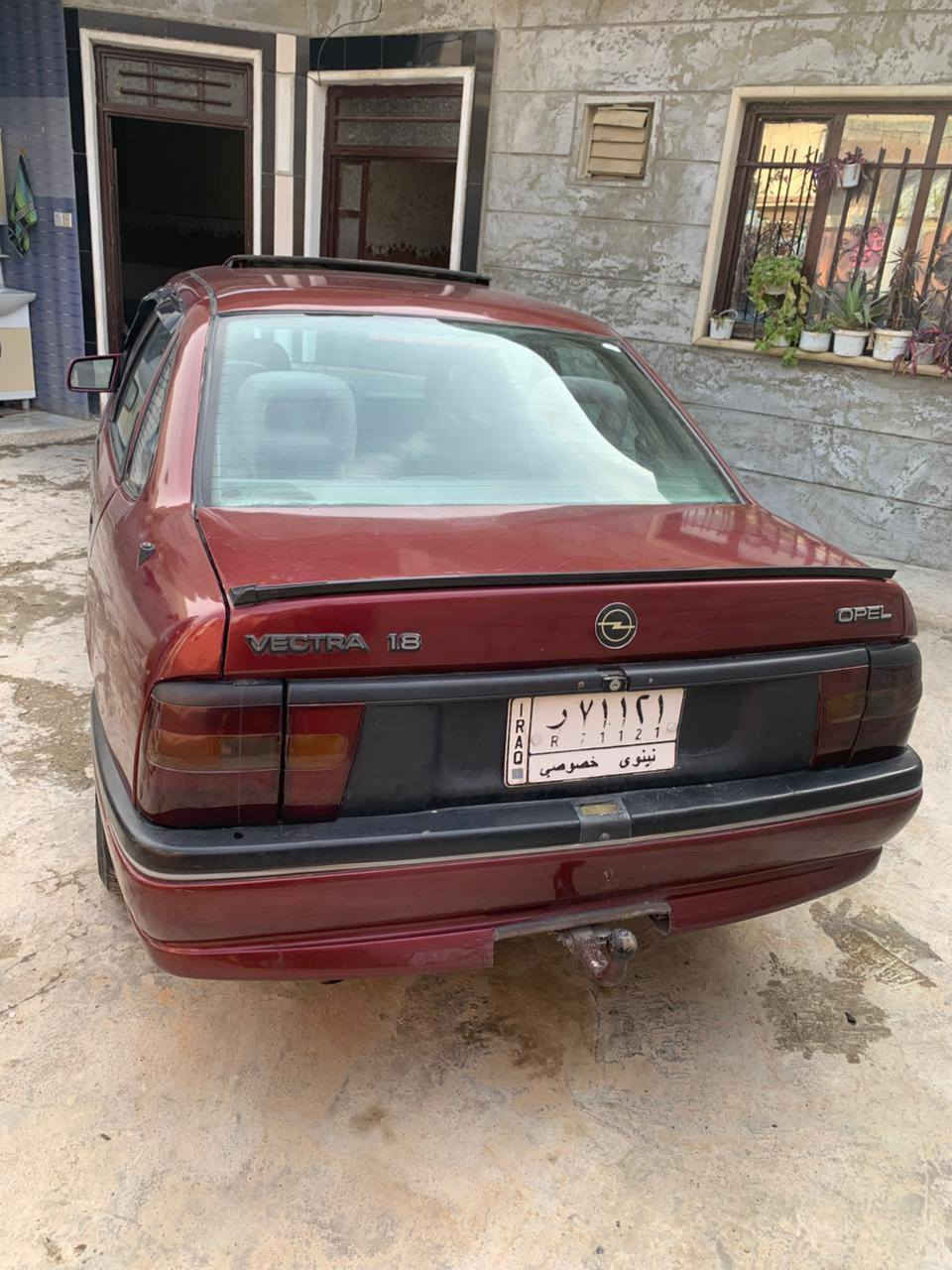 للبيع اوبل فكتره موديل 1993سنويه لل27محرك شرط والكير مرات عل ثالث يفلت السياره ابئسمي شرط التحويل بيها صبغ جماليه والسقف بي معجون مال تعديل
سياره حلوى وجاهزه كوبون بانزين بيها 
حجم 18
جامات امامي كهرب
اسلايت كهرب
السعر 40 وبيها مجال
***********
