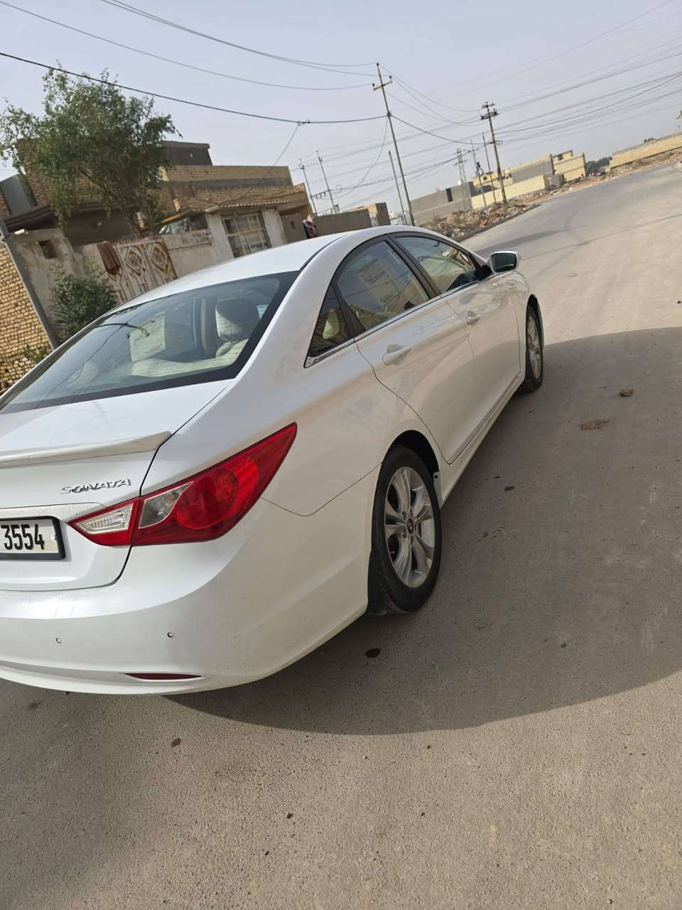 سوناتا موديل 2011 خليجي
محرك 2400
رقم شمالي مميزي بأسمي ل 28
عليها ادامة كاملة 
حدادية أمامية وخلفيه قبل 6 أشهر  بمجمع عدنان الحداد بالكوت والكل يعرف شغلهم
تخم تاير جديد
دوشمه و دواخل بالجيس
كهربائيات شغاله جميعآ 
دسكات وكالة دبل لينك الأمريكي
الضرر لبيها فقط شبر واحد بالجاملغ الخلفي مسحوب بارد
و بالجاملغ الأمامي اقل الاربع أصابع
للاستفسار 

***********
