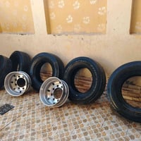 تايرات 4 نضيفات كلش وياله 2 / 19 /70 /285 07808562688
