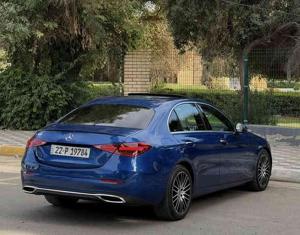 للبيع فقط بدون مراوس
مارسيدس c300 
موديل 2023
جديده كلش بدون اي نقص
صفر مسج وعليه سيرفز كامل 
 ماشيه  21 ألف مشي امريكا فقط ترقيم جديد اربيل بسم شركه تحويل وكاله بضمانتي 

فول مواصفات  1/1
سلايت
كشن مساج
بصمة ابواب(دخول ذكي)
داخل ابيض ملكي
اشارة ترحيب مارسيدس
رادارت 
5 كامرات محيطية 
لايت زنون متحرك
رادار تحذير تصادم
اوامر صوتيه
اوتو بريك
لد داخلي64لون متغير
كشنات تدفئة وتبريد+ميموري خزن 
ستيرن تدفئة
نقاط عمياء
حساسات٣٦٠درجة
قيادة ذاتية 
اصطفاف ذاتي اوتو باركنك
صندوق كهرباء
وبعد بيها هواية مواصفات معروفة بالمارسيدس
حادث بسيط جانبي باب صبغ فقط بجم كبس وخلف كبس بدون ايرباك
سياره جديده كلش مبيه اي نقص 

مكاني السياره بغداد العطيفيه
السعر 385 وبيهة مجال بسيط
للأستفسار ***********
