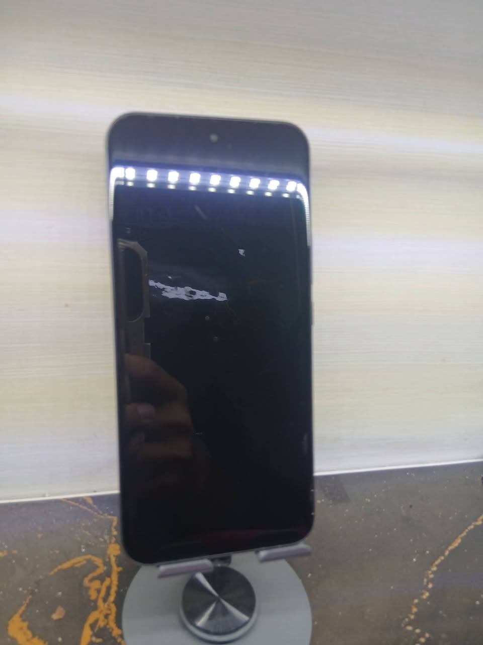 تكنو بوفو سلم 5G شاشاه منحنيه
الجهاز جديد نضافه100\100 شخط مابي
ذاكره256
8+8
كراتونه وغراضه موجوده 
بغداد مدينت ااصدر قطاع 60
سعر300الف
***********
