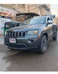 🚙✨ ‏Jeep Grand Cherokee Limited كراند شيروكي لمتد 2017 — فخامة أمريكية...
