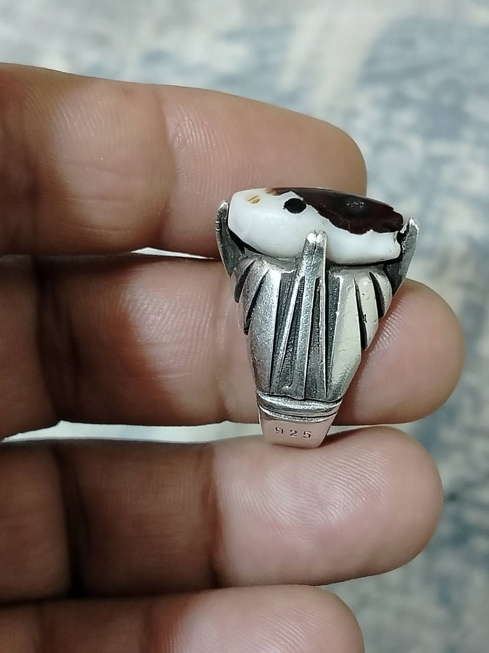 داوودي يمانيه مصوره مشكوله قدييمه 
مكاني نجف...السعر خاص.. الي ميقدر هيج تحفه يعبر المنشور


**إذا كنت صاحب هذا الإعلان وتريد حذفه لأي سبب، رجاءا أرسل رسالة إلى الدعم الفني**