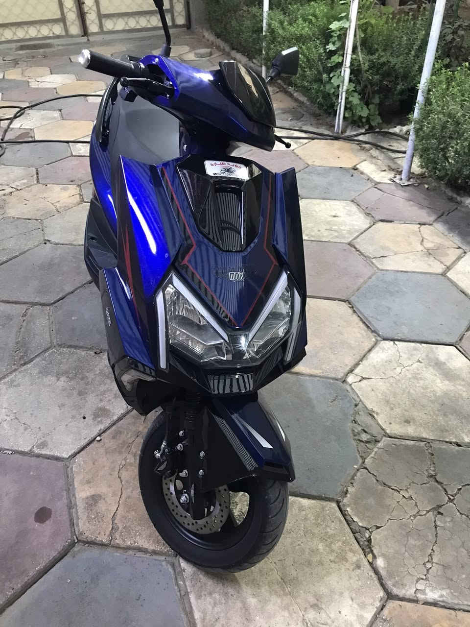 السلام عليكم دراجة MTR شحن للبيع ((الوصل مالتها موجود بي التاريخ والسعر المأخذها ))   

المواصفات …
ملف 2000حقيقي 
تشتغل بنظام الNFC (الكارت )
وبيها منفذ USB للشحن الهاتف 
بيها بصمات للقفل و الفتح وتشغيل 
بيها تشغيل عن بعد
تجي دكمة خاصة للرماش ولايت عالي ناصي 
دبل اشارة 
بيها نظامين ال PوR
رجوع للخف 
سرعة 80
التايرات من النوع الكبير 
بيها بصمات 2وكارتات 2وسويج 1
تمشي مسافة 80كيلو 
الدراجة تكون عالية عن الأرض 
بريكات دهن دسكات

الدراجة نضيفه وخير من لله  بس اللد مالتة ماعرف شبي موضح بل صور الاشاير شغالة  السعر 800 الف قفل محتاج فلوس و رايد ابيعة مكاني بغداد حي اور
*********** وتساب او اتصال فقط
