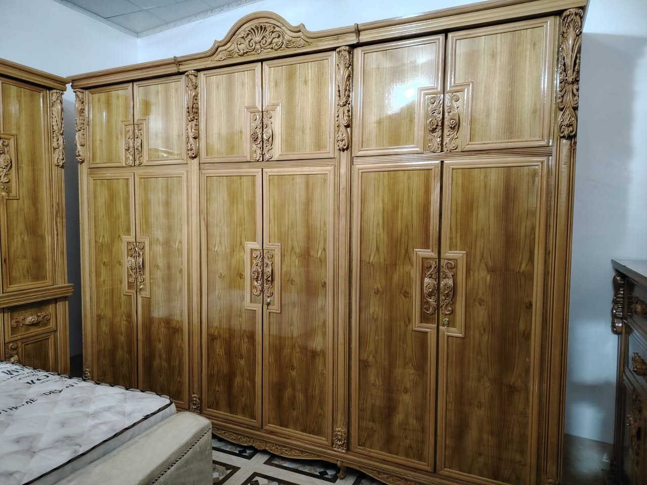 معمل ما شاءلله
لغرف النوم والاثاث المنزليه نقد اقصاد كافت الفصالات حسب الطلب بسعار مناسبه جدآ غرفه سته ابواب ملحق بجوده عاليه للستفسار ***********
