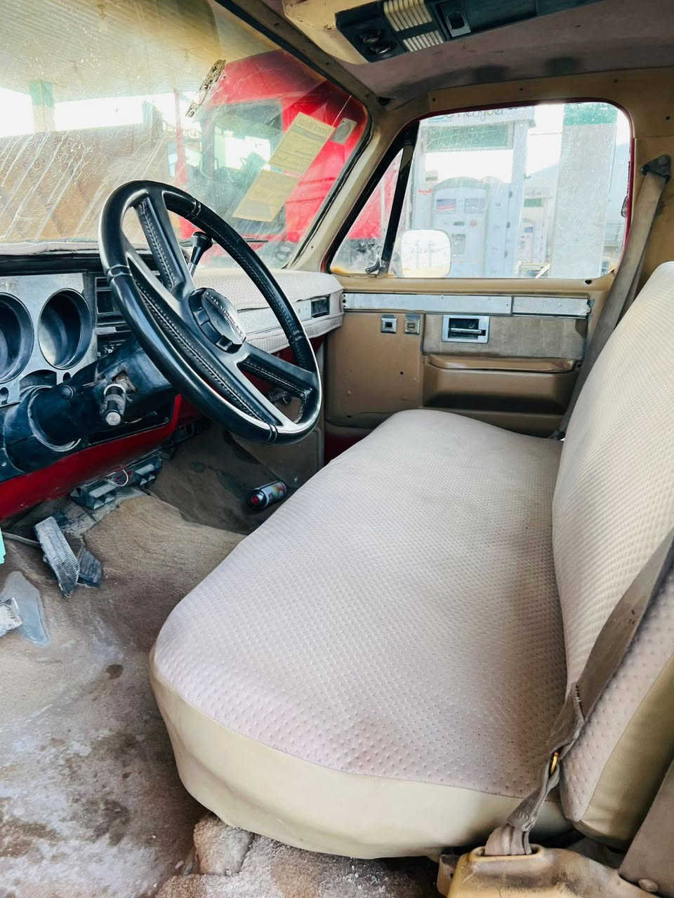 السلام عليكم
جمسي سوبرمان فحل 8 برغي مديل 1984 مكفوله من الضربه ولكص ونقل جثه ولعيب شرعي
محرك 350 كير 1000 واكسن شرط كارتون حداده 100 بل100 دواخل استوه مدوشمه انضاف كهربايات عامه شغاله بديها نضيف مصبوغه جماليه فقط سياره جاهزه السعر 39 رقم ذي قار انكليزي مجدد 2030 تحول ثاني يوم العنوان البصره الهاتف ***********
