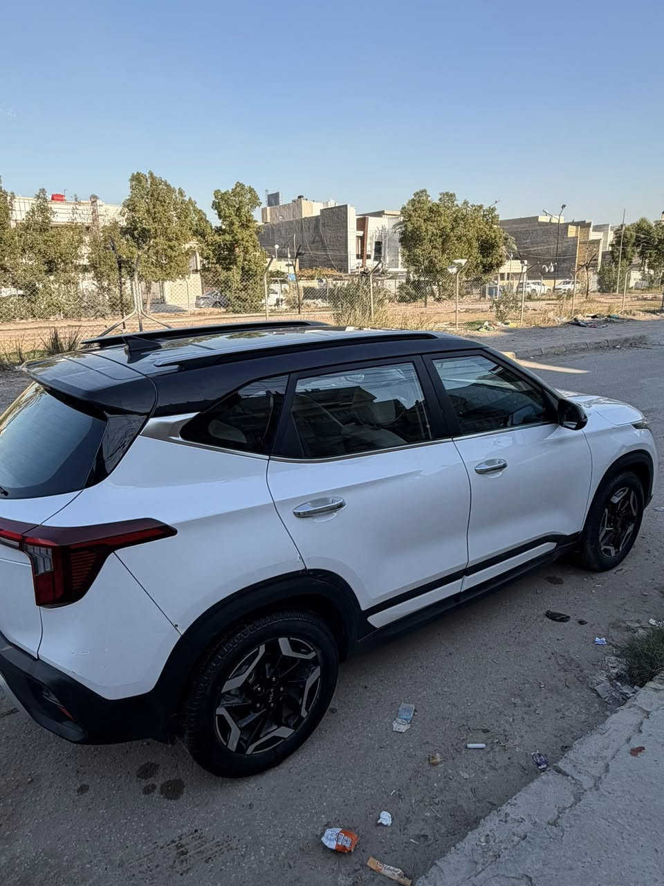 السلام عليكم كيا سيلتوس ٢٠٢٤ ماشية ١٥ ونص خليجي محرك ١٥٠٠ دبل نوزل بيهة بارد جاملغ بارد ورصعة بجاملغ الامامي فول مواصفات تو كلر  رايدهة ١٧٠ وبيهة مجال ***********
