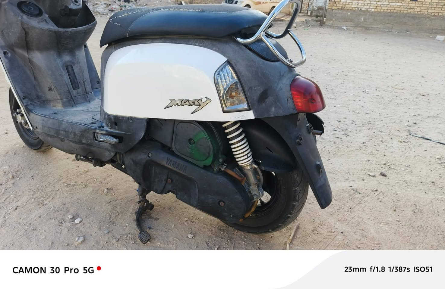 دراجه بوليس نوزل للبيع دراجه
شغاله كهربائيات دبلات امامي خلفي
كلهه بلاديه مابدل بيه اي.شي 
السعر 775الف دراجه هاذه مو سعره بس متوازي ع البيع
مكاني نجف مهندسين 
رقمي***********
