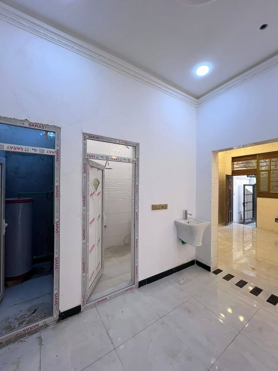 أسعد ألله أوقاتكم بكل خير 🏢
اللاستفسار📲***********

دارين سكن للبيع بقمت روعه 🏭
كل دار المساحة 120 م
بناء حديث شقل درجه أولى👍
على شارع 10م 
كافت لخدمات متوفره 

محتويات البيت ⬇️

دوانيه
 صاله
 مطبخ
- غرف منام عدد 2 
- صحيات خارجي وداخلي

نوع العقار طابو زراعي
بأسم عراقي سند 25
الموقع راقي ⚡
البصره أبي الخصيب العوجه 
شارع الوصطي مقابيل مستشفى صيني 
كل هاذ جمال وترتيب
بسعر 65 وبي مجال لشراي
اللاستفسار 📲 ***********
