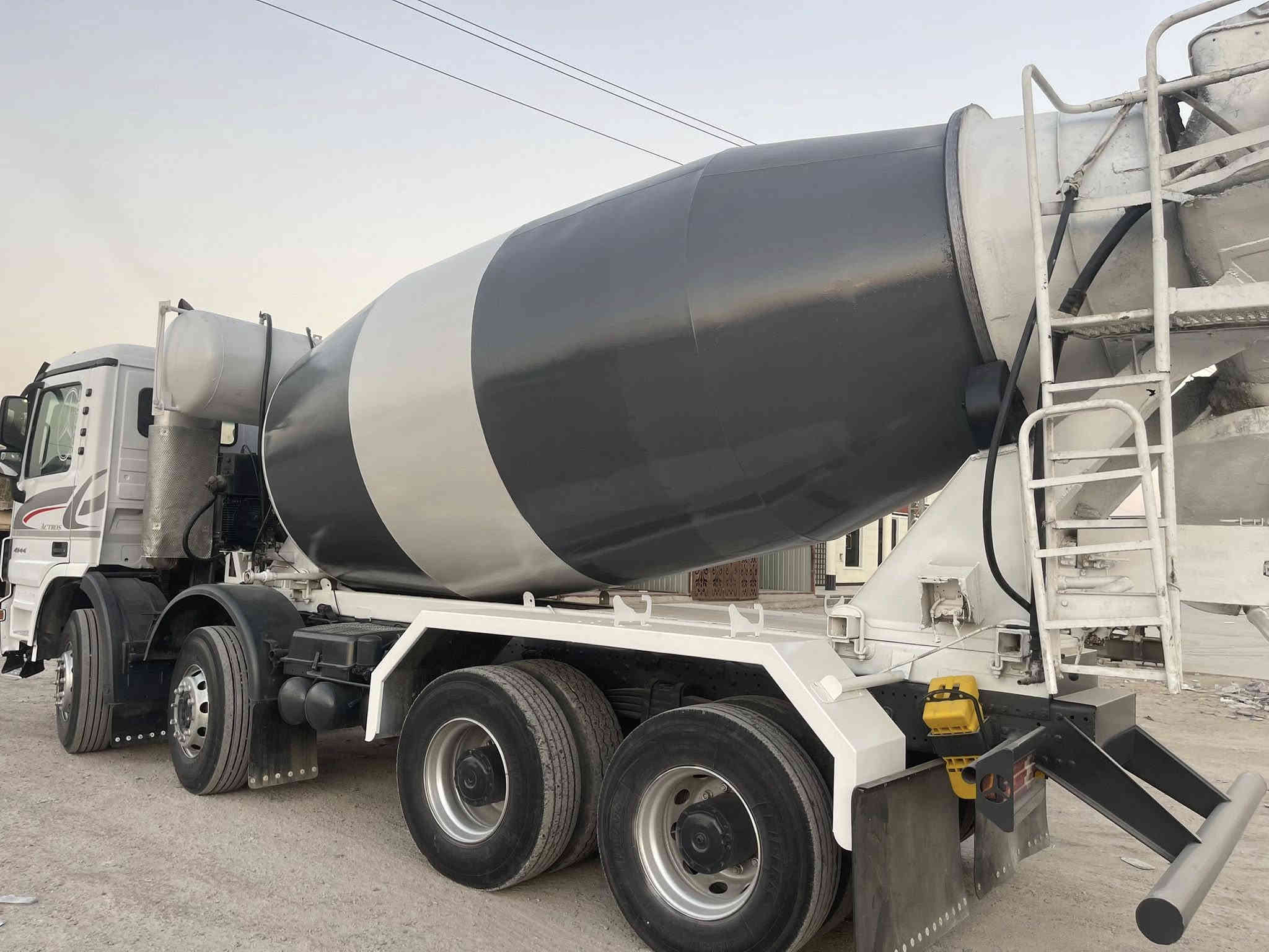 السلام عليكم خباطه للبيع دخول جديد 
مجموعه جي اف 5 وركات فحل 
جاهزه للشغل 
تخم تاير عكرب 
كير كهربائي 240
جدر لبهير 11 متر
مكينه 4144
مكانه حله
السعر 525 

***********
***********
