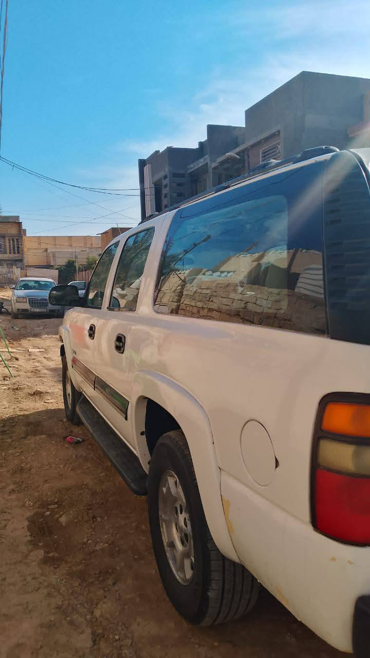 سلام عليكم
سياره شوفر 6برغي 
موديل 2000 لرأس 
رقم انكليزي شمالي 
سنويه جديده 
سياره كفاله عامه 
حداديه جديده اكسل جديد 
كير جديد مكينه جديده 
تبريد شغال مكينه 5300
مصبوغه سياره لون ابيض اصل 
مكان سياره بابل مركز مدينه 
سعر سياره 110 وبيه مجال 
رقم راعي سياره 
*********** متواجد واتساب او فيس شراي يتصل
