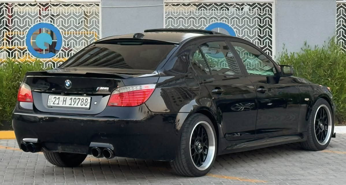Bmw E60 525 2008
ميماتي 2008 525 n52 نوزل قصير وارد يابان مواصفات اندفجول سيارة مكفول بدون قطرة صبغ فقط مكانين بارد الباقي مكفول مواصفات:
-سلايد روف
-بصمة تغشيل
-كراسي كهرباء
-كراسي امامي تدفئة
-حساسات امامي خلفي
-مري شفط
-تبريد قطعتين
-تبريد امامي منفصل
-شاشة كبيرة وسطية
-ماوس تحكم معلومات
-تحكمات ستيرن
-دعاميات ودوسات m
-بك لايت مع مازدات m
-سقف رولز رايز
-منظومة زينون عالي ناصي بلوجترات
عليها ادامة كاملة مكملة محرك كير مكفول شرط الفحص 
مكاني بغداد حي الجهاد سعر 127 وبيها شي بسيط 
***********
